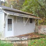 17360 Riverside, Apt D - Nelsonville