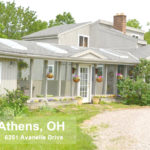 6251 Avanelle Apt A - Athens, Ohio